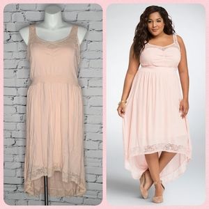 Torrid Lace & Gauze Hi-Lo Light Pink Dress